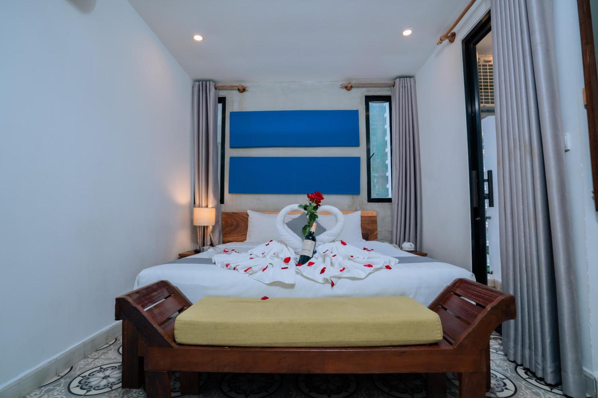 Home Chic Hotel Phnom Penh Exterior foto
